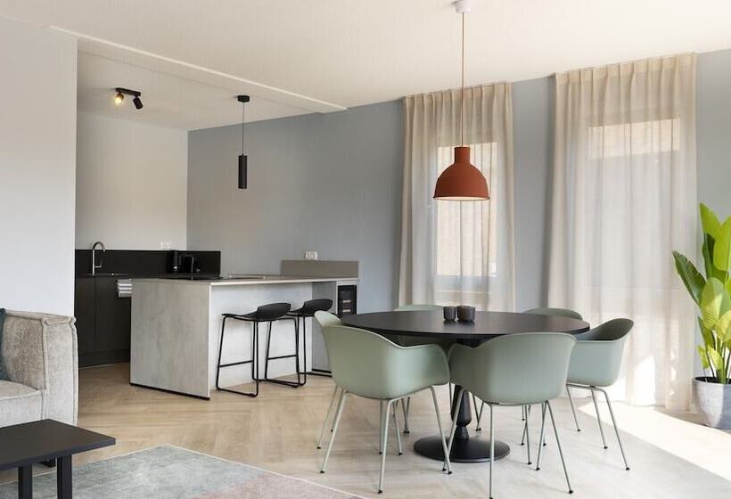 ホテル Dormio Resort Nieuwvliet Bad