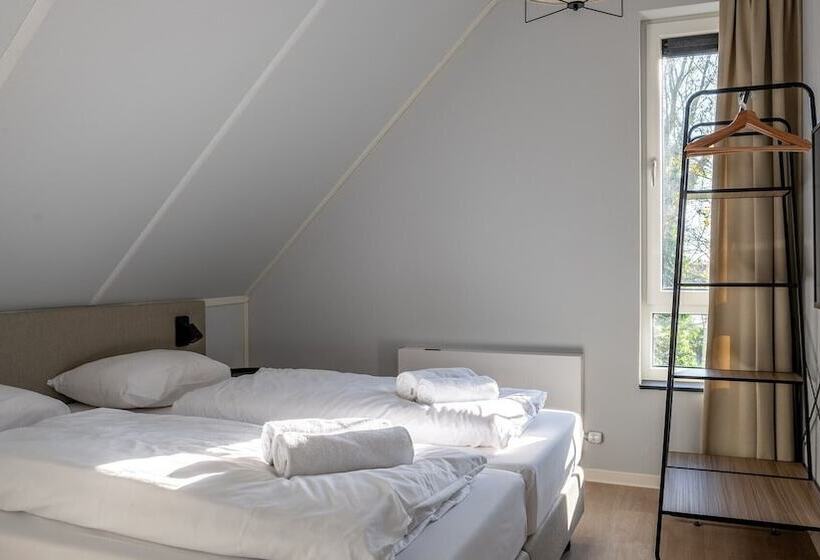 ホテル Dormio Resort Nieuwvliet Bad