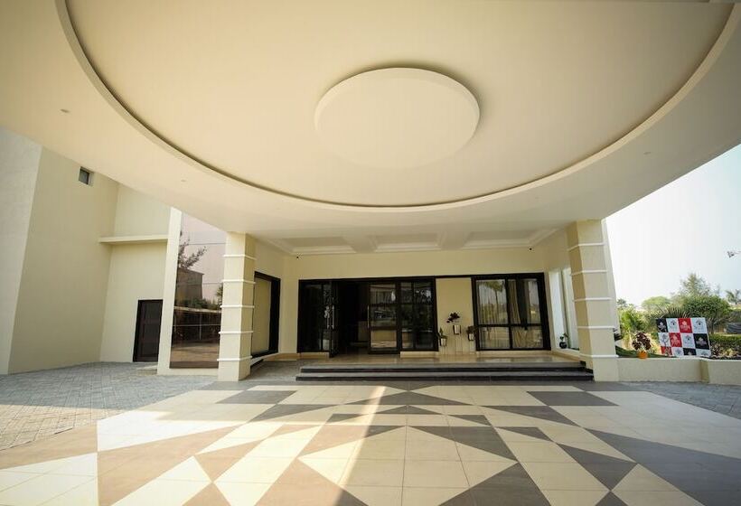 בית מלון כפרי Enrise By Sayaji Rewa