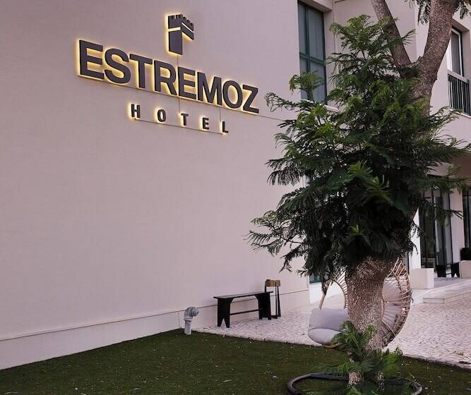 هتل Estremoz