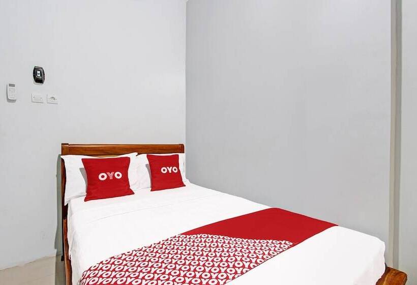 Отель Fariza House Syariah By Oyo