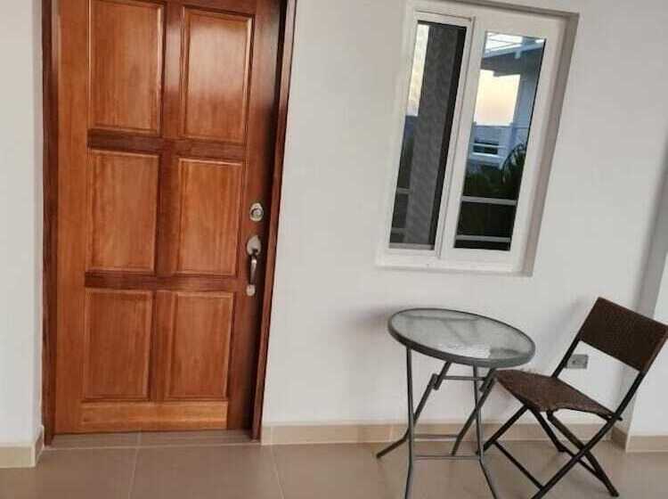 בית מלון כפרי Seremei Villas