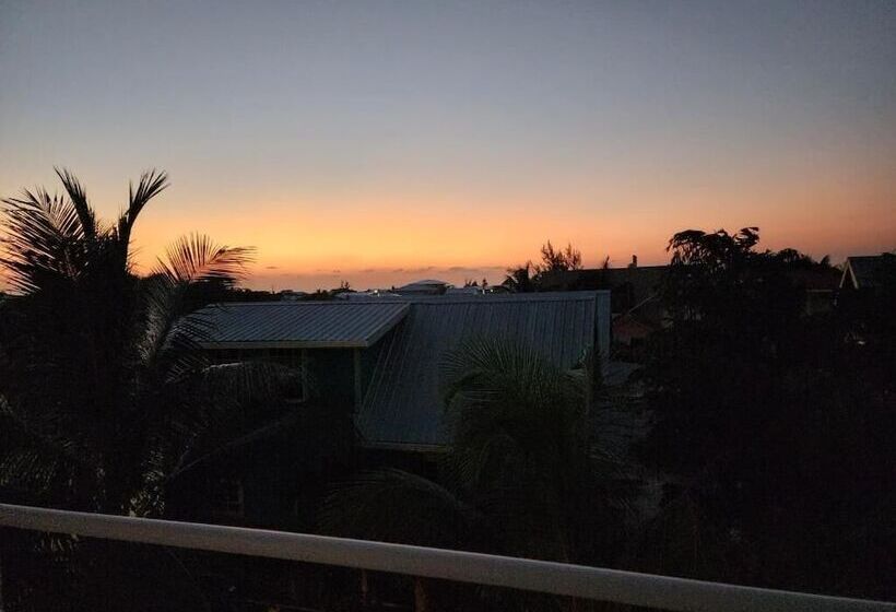 בית מלון כפרי Seremei Villas