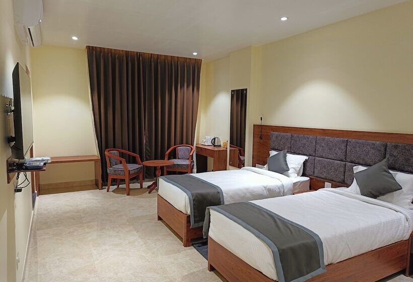 Отель Golden Orchid