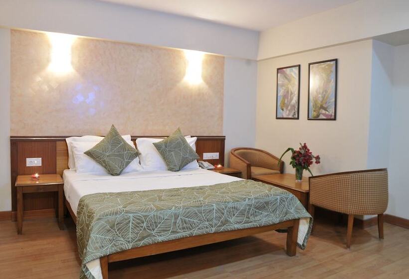 فندق Goradia Shirdi