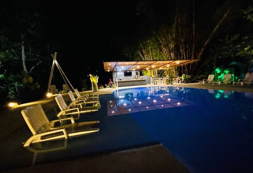 Отель Grand Park Manuel Antonio