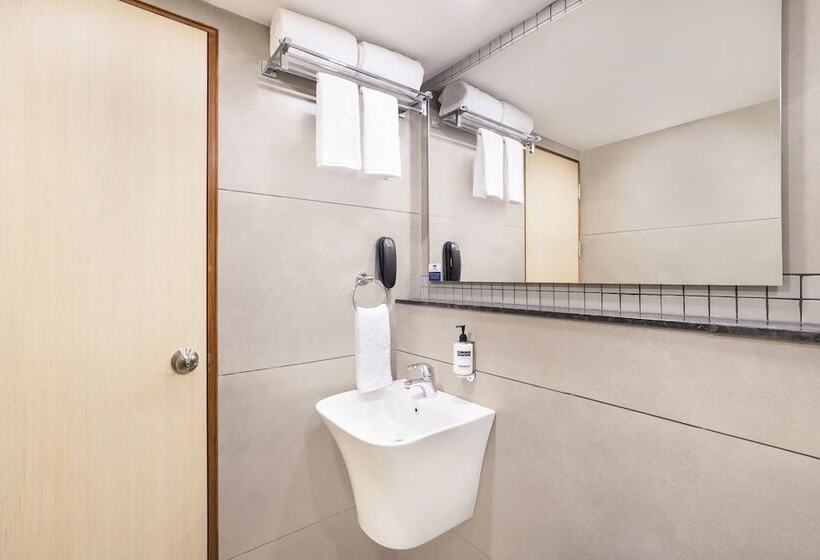 فندق Keys Lite Sreekanya Visakhapatnam