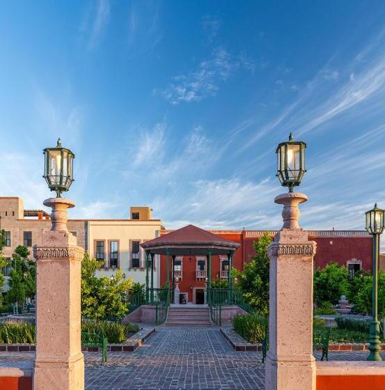 ホテル Krystal Grand Residences & Villas San Miguel de Allende