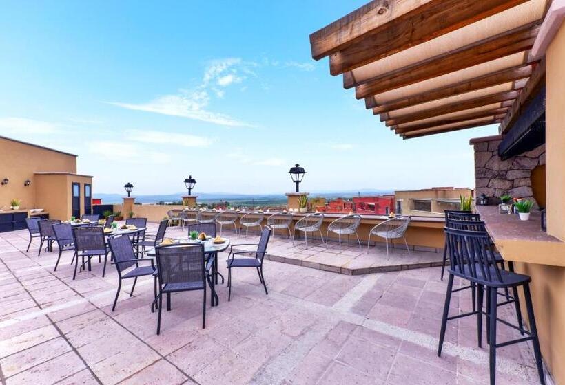 Отель Krystal Grand Residences & Villas San Miguel de Allende