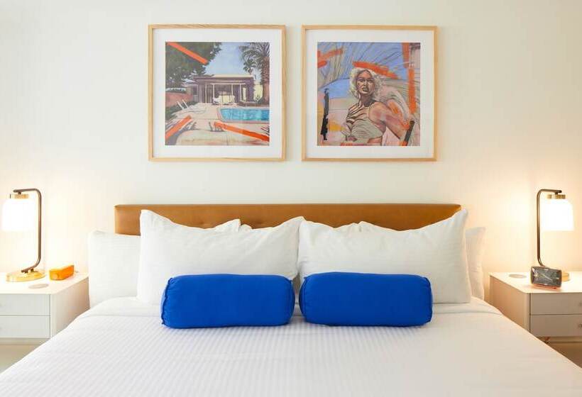 Little Mod Hotel At The University