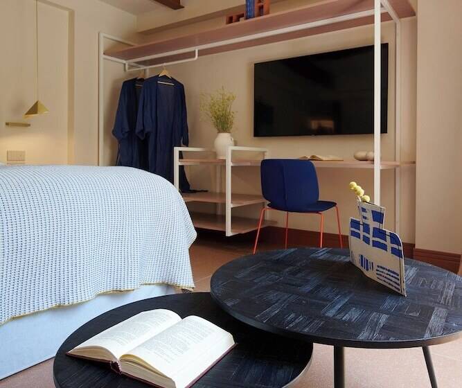 ホテル Loom Athens