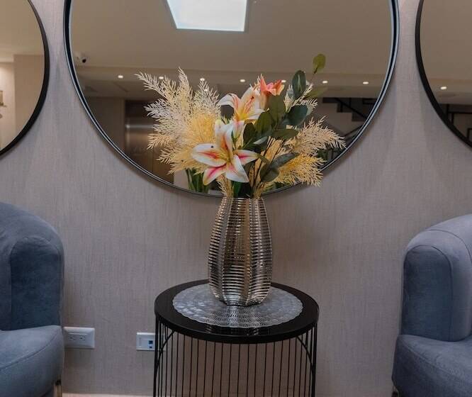 هتل Luxury Suites Gema By Cadissa