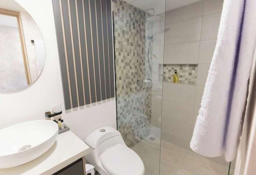 ホテル Luxury Suites Gema By Cadissa