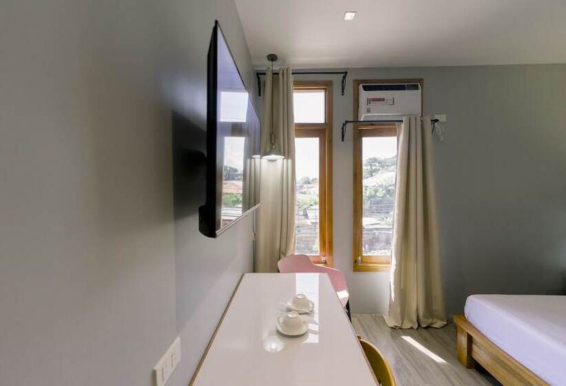 هتل Madonna Hometel And Suites New Pandan