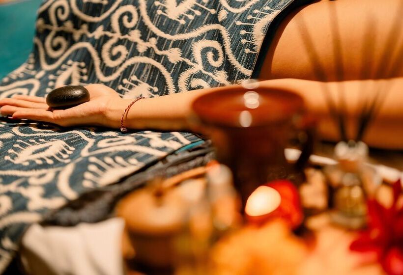 בית מלון כפרי Mere Sea View Resort & Spa Nusa Penida