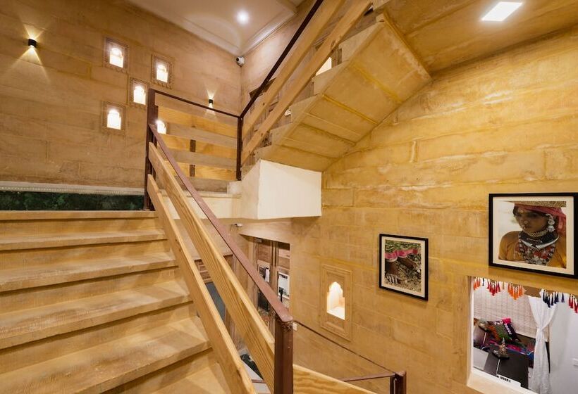 Отель Meri Haveli