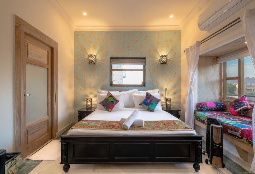 Отель Meri Haveli