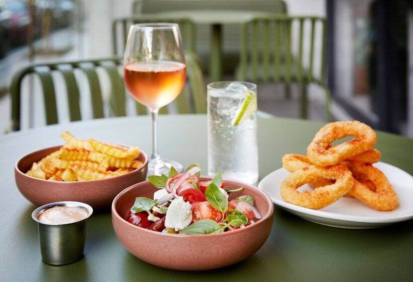 酒店 Moxy Sydney Airport