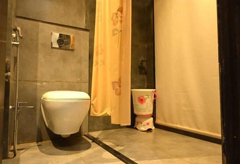 ホテル Nakshatra Resort & Garden