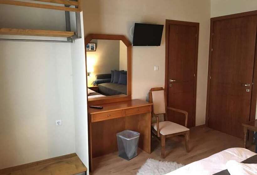 בית מלון כפרי Naoussa Mountain Resort