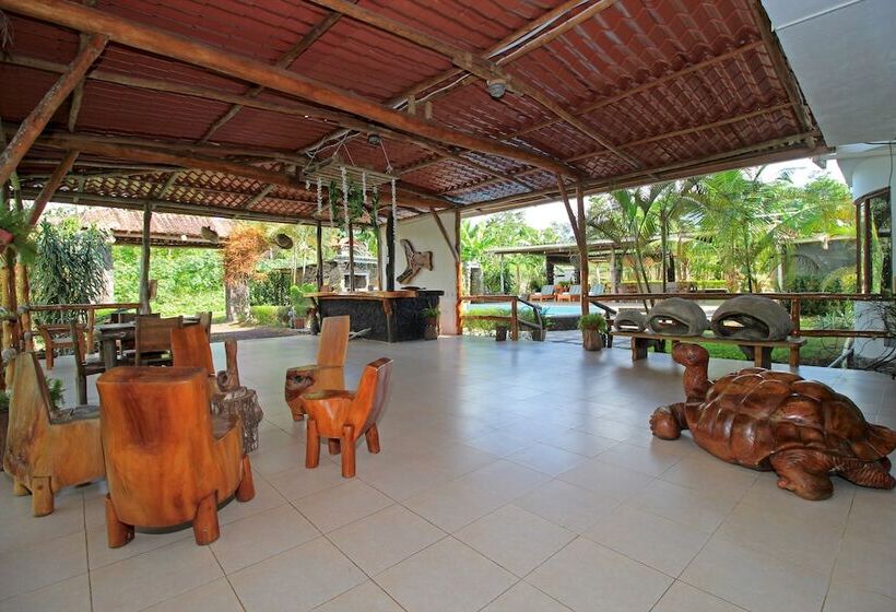 هتل Natura Gardens Galápagos