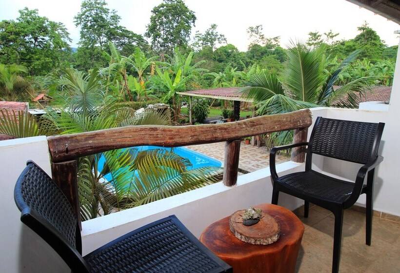 هتل Natura Gardens Galápagos