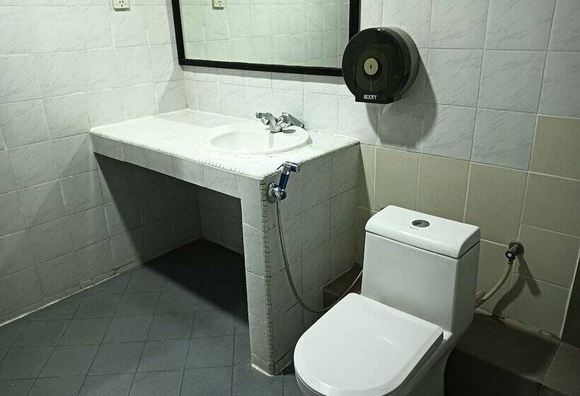 בית מלון כפרי Oriental