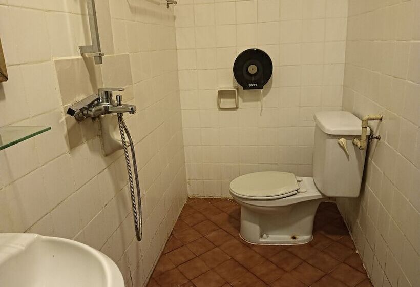 בית מלון כפרי Oriental