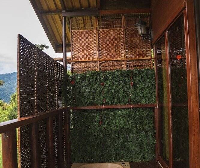 فندق Pacuare Mountain Lodge