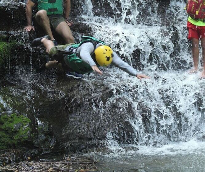 فندق Pacuare Mountain Lodge
