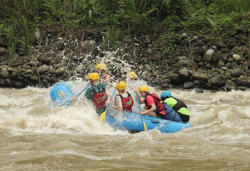 فندق Pacuare Mountain Lodge