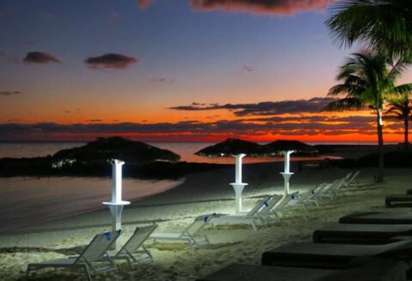 ホテル Palm Cay Beach Club & Marina