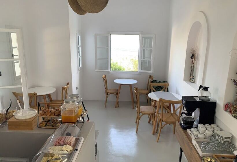 בית מלון כפרי Paros Five Senses