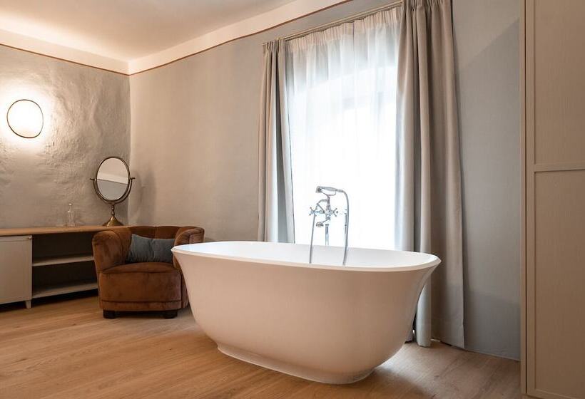 בית מלון כפרי Pension Leuchtenburg