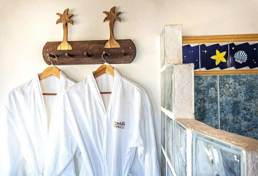 هتل Pousada Carmelitha