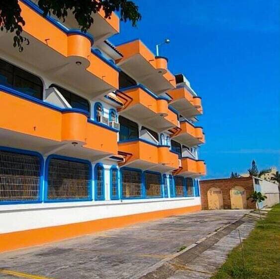 Отель Real Del Quijote