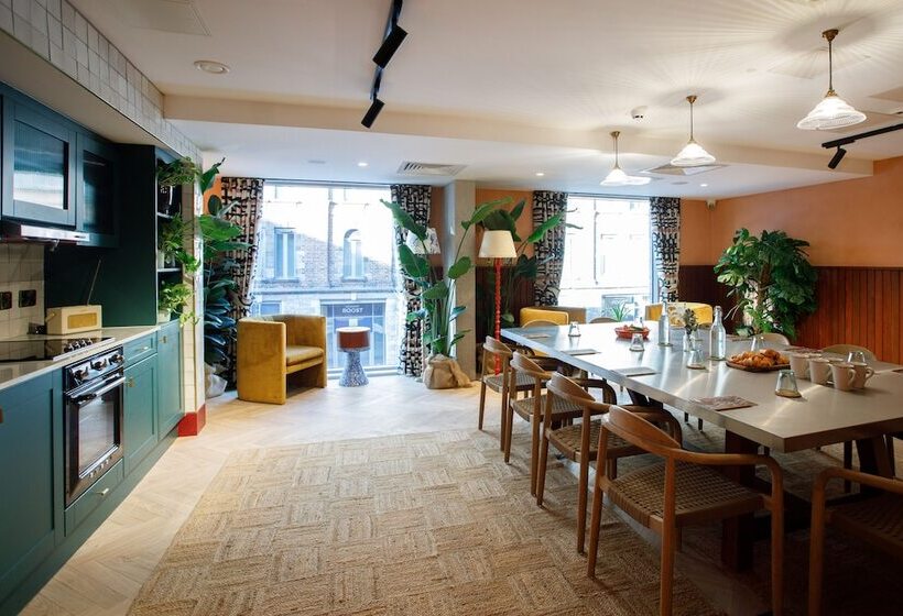 בית מלון כפרי Room2 Belfast Hometel