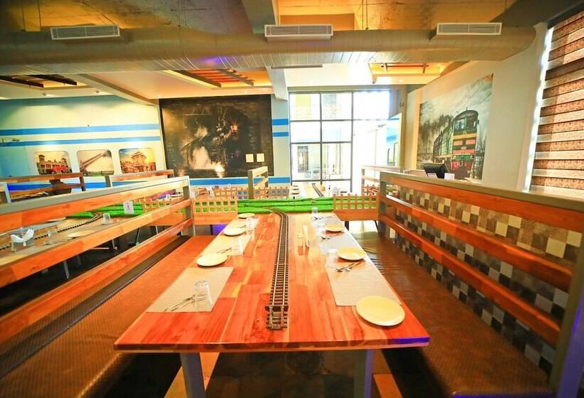 فندق Royal Rich County