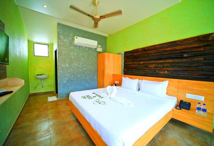 Отель Royal Rich County