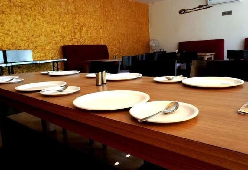 فندق Royal Suites By Park Tree Chakki Mor