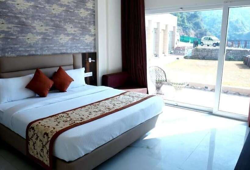 فندق Royal Suites By Park Tree Chakki Mor