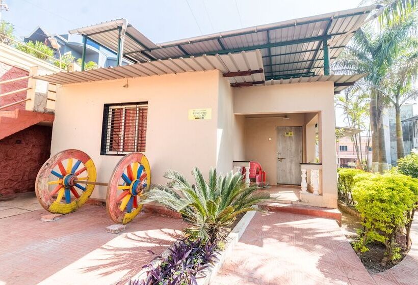 فندق Saga Resort