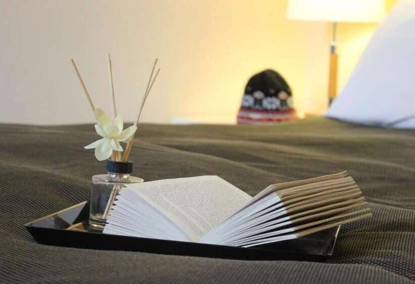 בית מלון כפרי Sponars Chalet