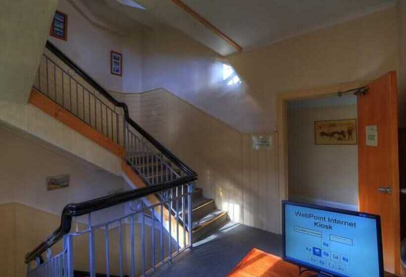 בית מלון כפרי Sponars Chalet