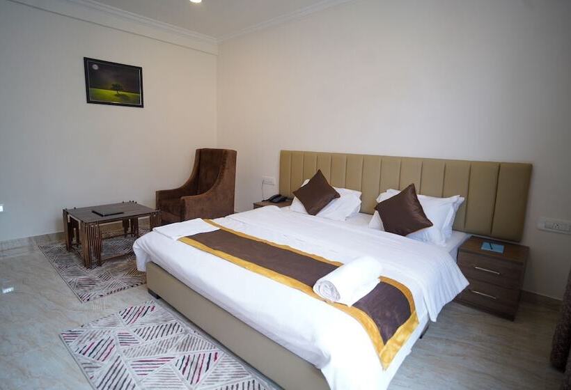 Отель Sterling Inn Near Bangalore International Airport