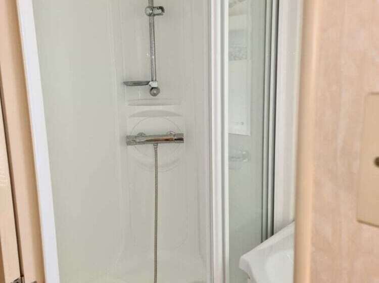 Отель Stunning 2 Bed Caravan In Skegness