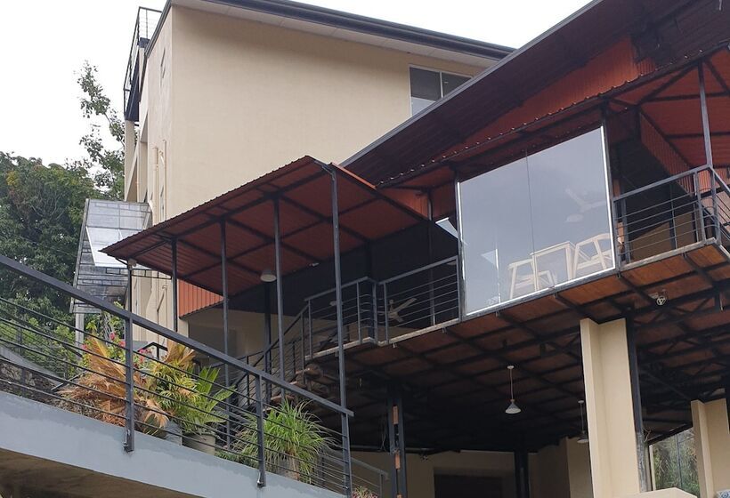 Hotel The Cubes Ella