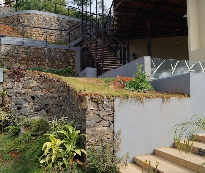 Hotel The Cubes Ella