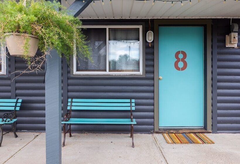 בית מלון כפרי The Lodge At Poncha Springs