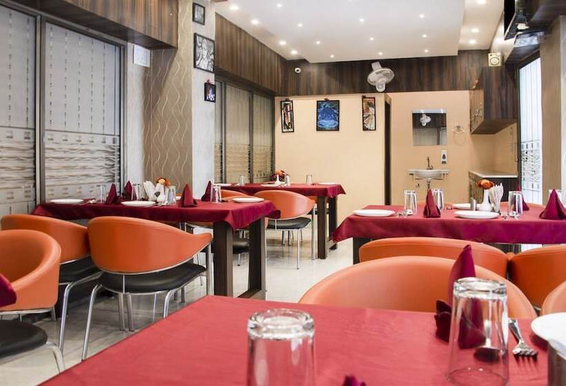 ホテル Treebo Trend Atithi Inn